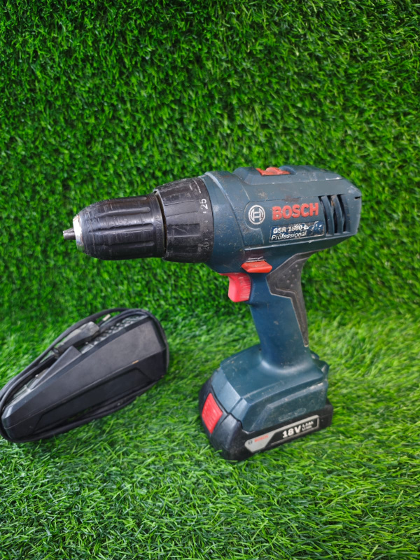 Шуруповерт Bosch GSR 180-LI