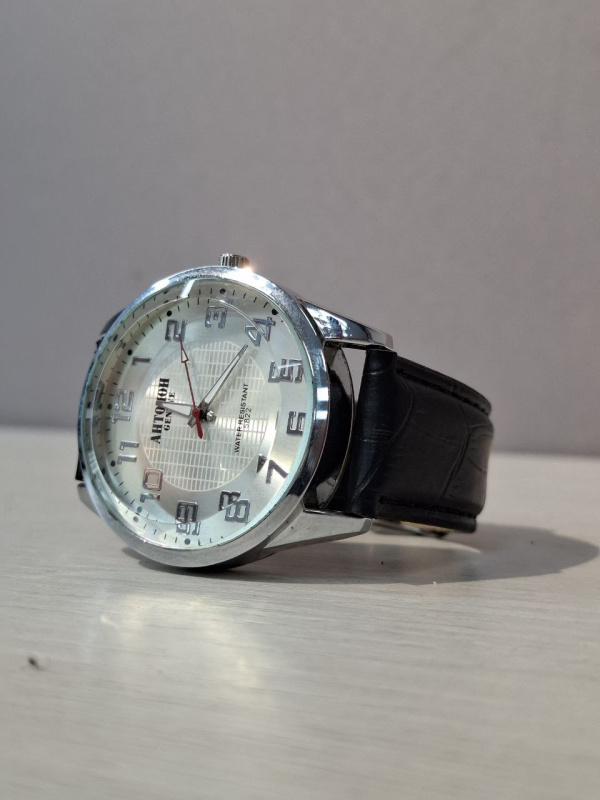 Часы наручные  Антолон Geneve