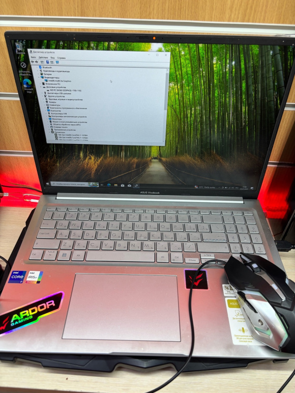 Ноутбук ASUS vivobook 16