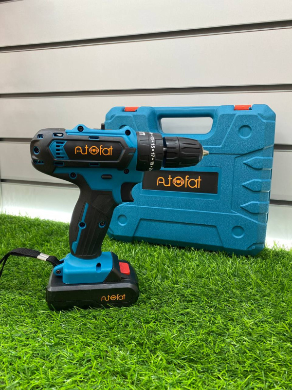 Шуруповерт  AutoFat 18V