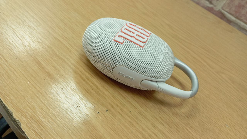 Колонки колонка портативная  JBL clip 5