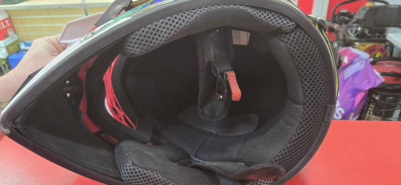 Мото шлем AhP --