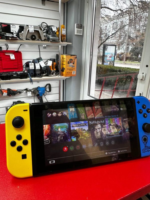 Игровая приставка Nintendo switch