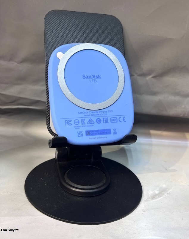 Внешний жесткий диск 1 ТВ Sandisk 1 ТВ SDSSDA-120G-G27