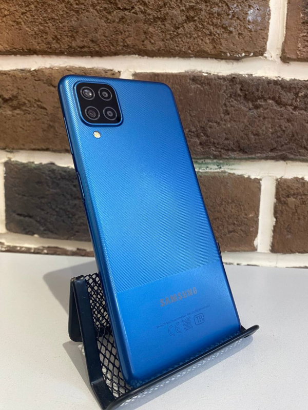 Мобильный телефон Samsung Galaxy A12