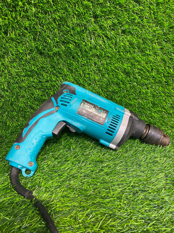 Дрель Makita HP1630