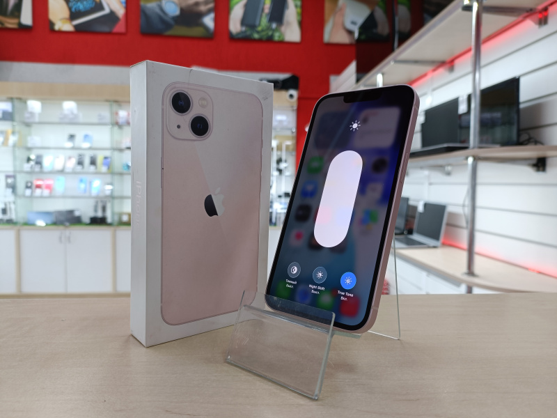 Мобильный телефон Apple iPhone 13