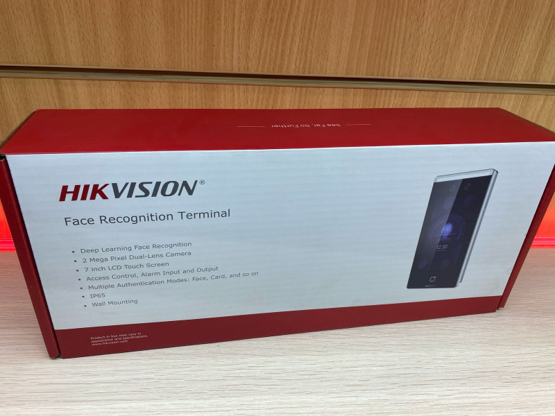 Камера видеонаблюдения  Hikvision DS-K1T671M