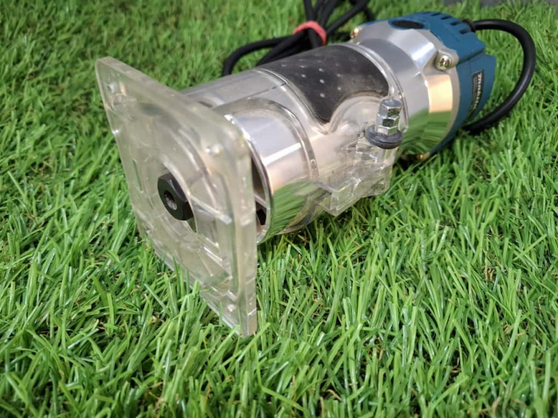 Фрезер Makita 650w 6.35mm