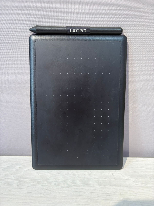 Графический планшет Wacom  One