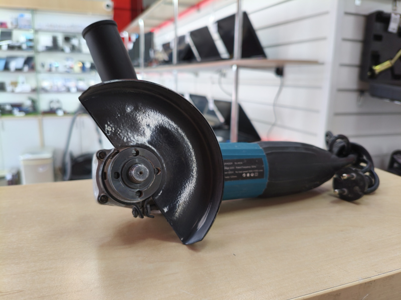 Болгарка Makita GA 5030