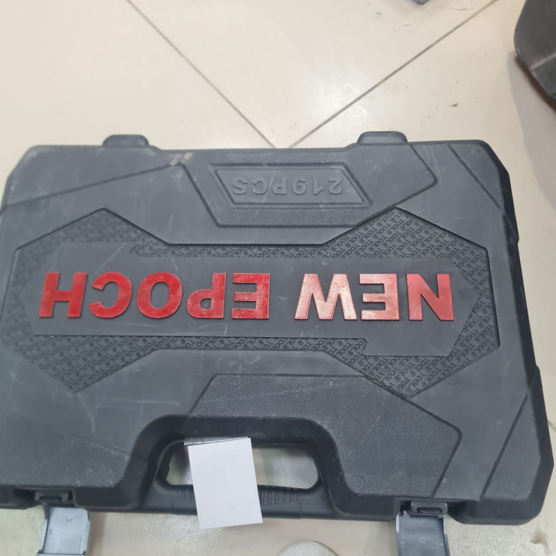 Набор ключей  1