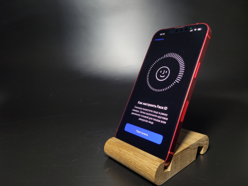 Мобильный телефон Apple iPhone 13