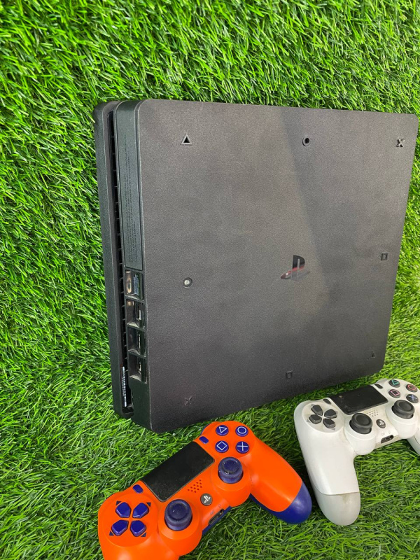 Игровая приставка Sony Play Station 4 slim