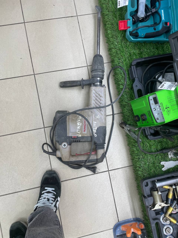 Отбойный молоток Crown ct8123v