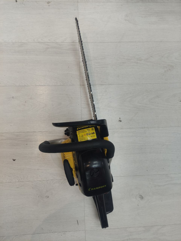 Бензопила Champion 240