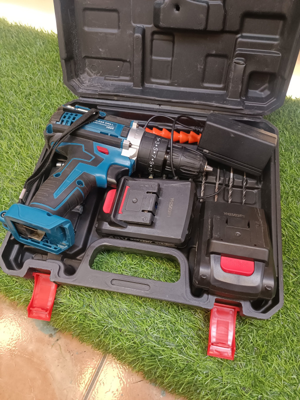 Шуруповерт Bosch GSR 180-LI