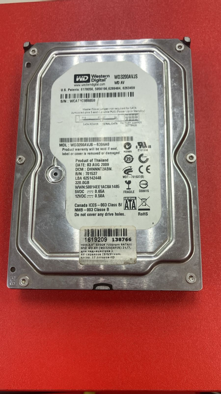 Жесткий диск Диск HGST HDS721050CLA362