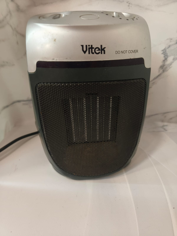 Обогреватель Vitek VT-1740SR