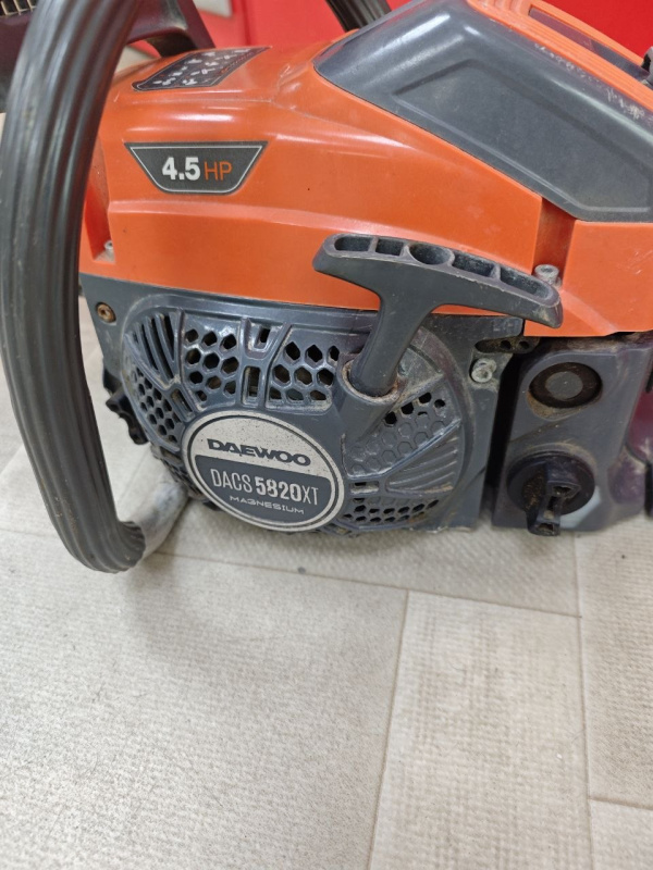 Бензопила Daewoo DACS5820XT