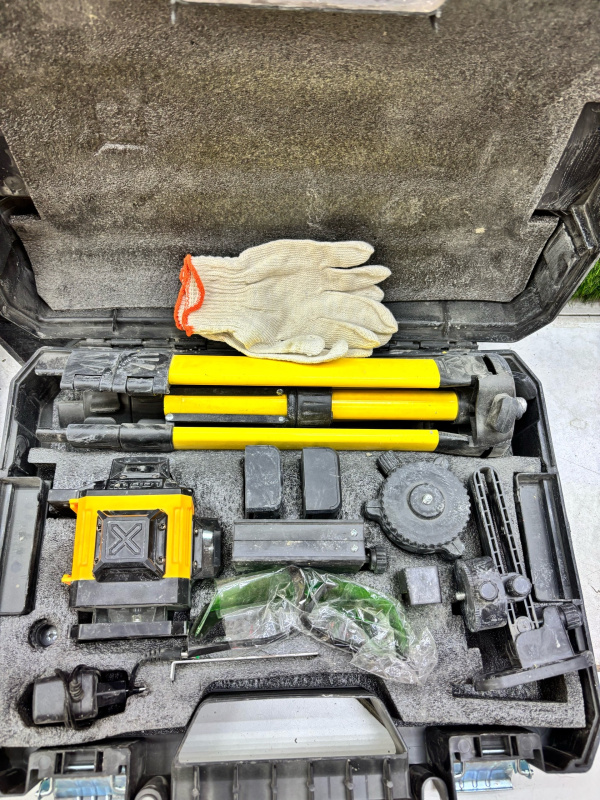 Лазерный уровень Dewalt 4d