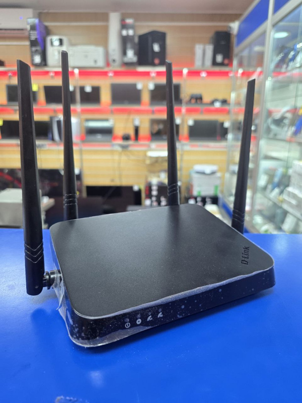 Роутер D-Link DIR-822