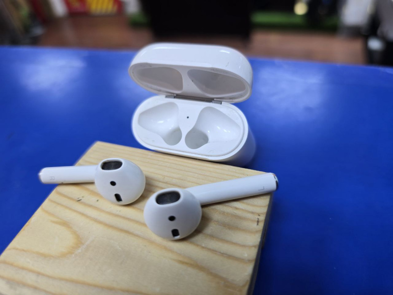 Наушники Apple AirPods 2
