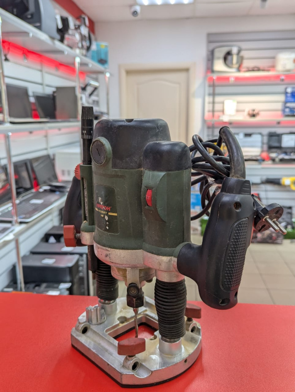 Фрезер Кратон r-03