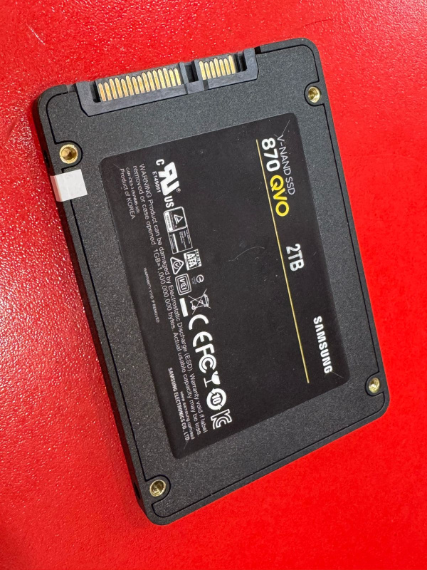 Жесткий диск 870QVO 2 TB Samsung SV4012H