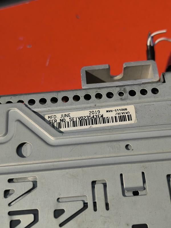 Автомагнитола Pioneer MVH S 110UB