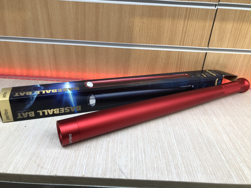 Фонарь-дубинка Perfeo Baseball Bat