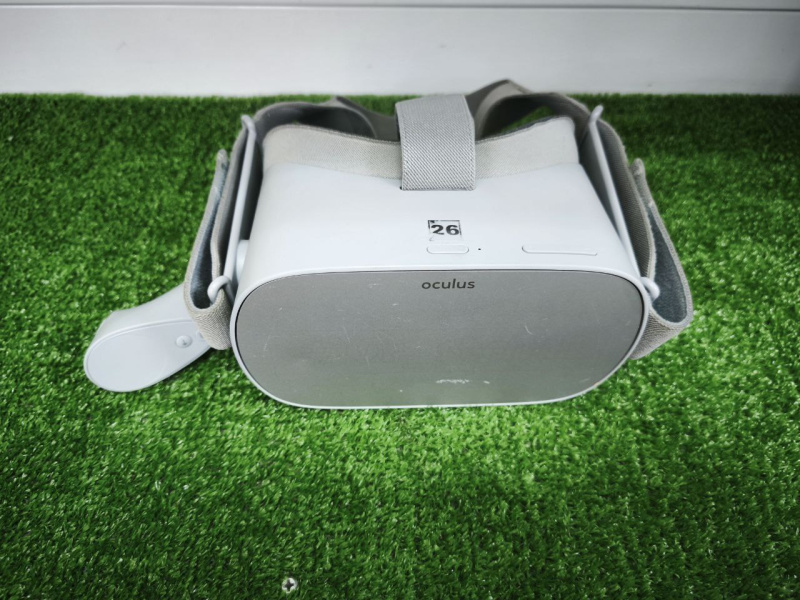 Игровая приставка Oculus Go