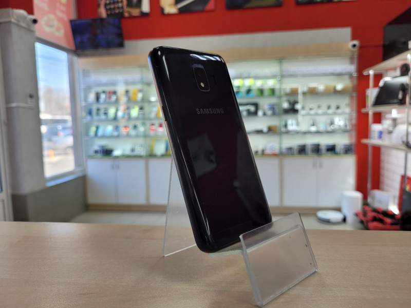 Мобильный телефон Samsung Galaxy J2 Core 2018