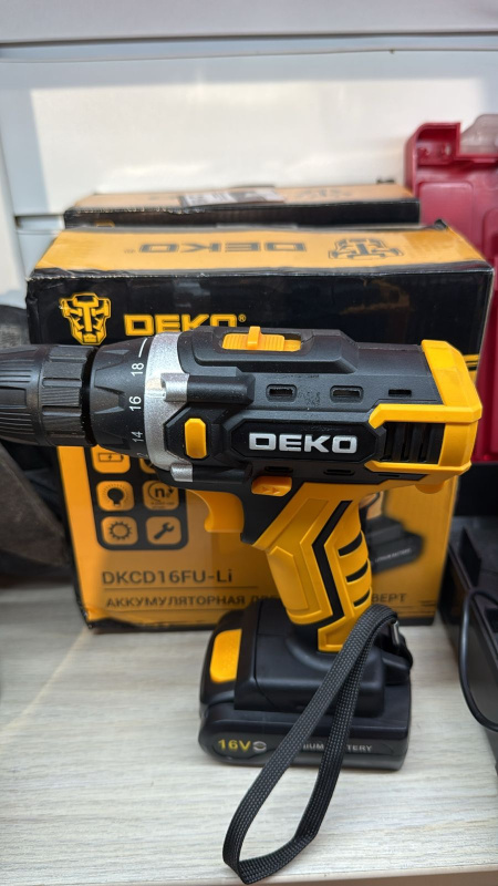 Шуруповерт Deko DKCD16FU-Li