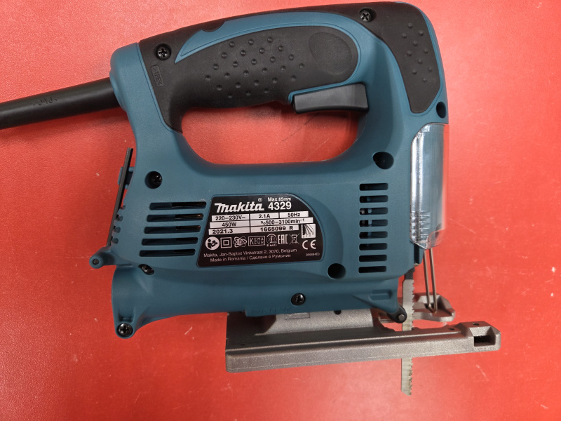 Электролобзик Makita 4329