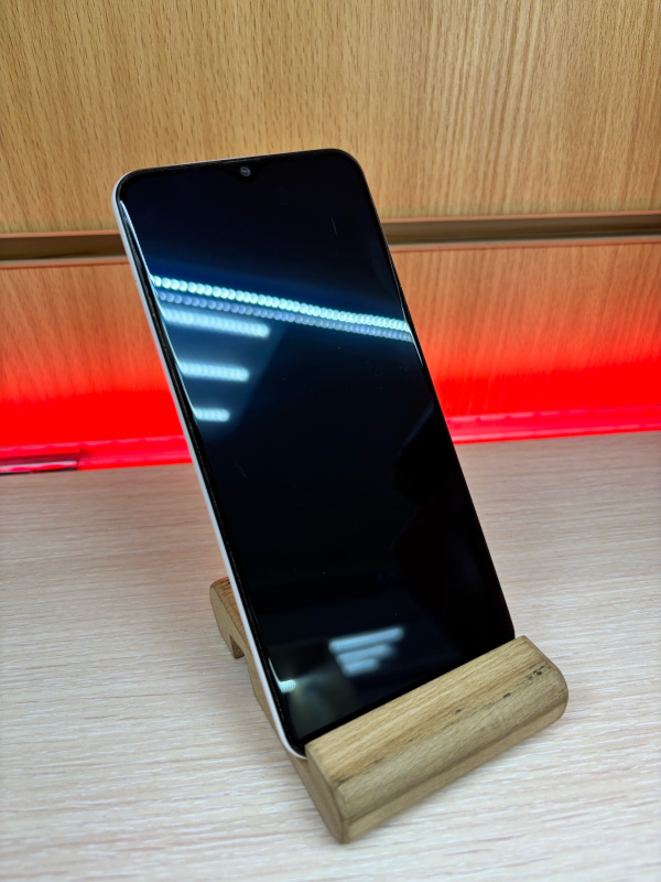 Мобильный телефон Samsung Galaxy A30s
