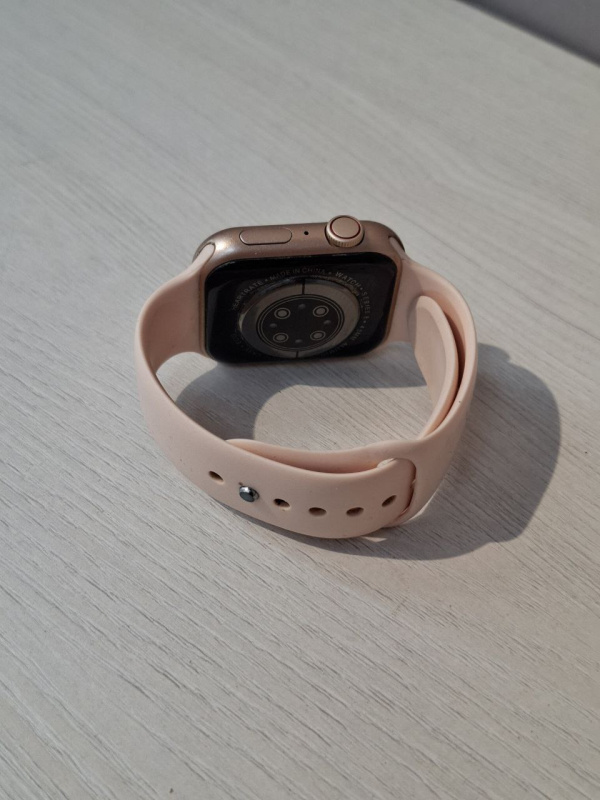 Часы смарт  DT по 1