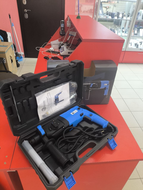 Перфоратор Desoon DSH 850