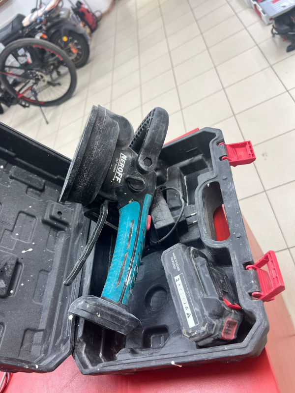 Вибратор для бетона NeroFF dlt 150