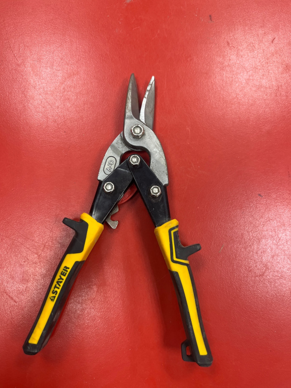 Ножницы по металлу Stayer CRW