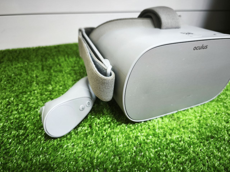 Игровая приставка Oculus Go