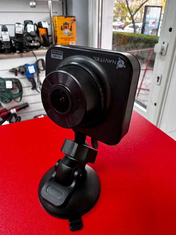 Видеорегистратор Nai navitel r200nv