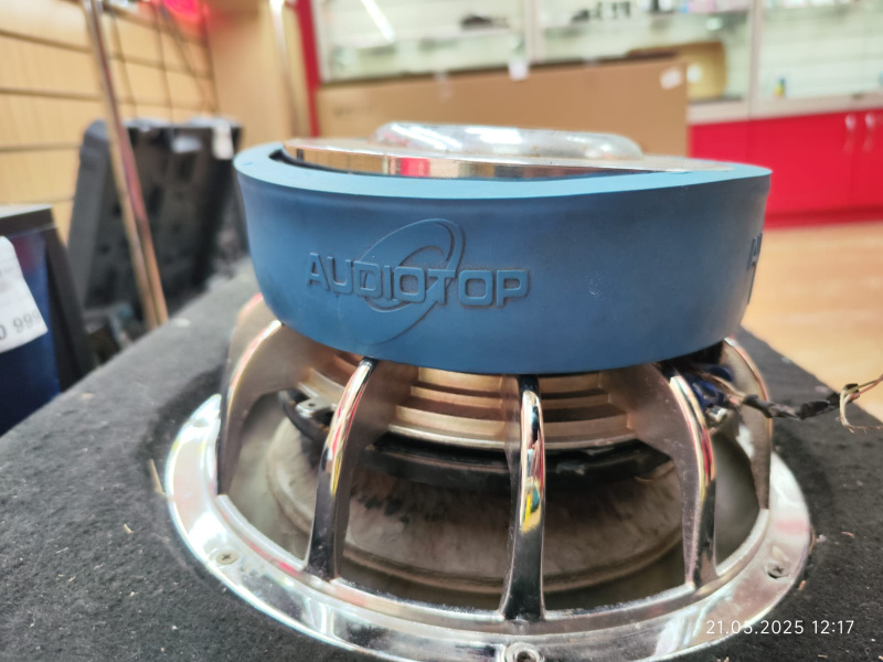Авто сабвуфер Audiotop короб с двумя 15