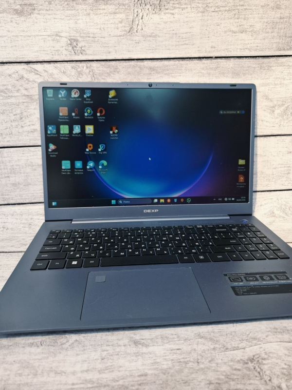 Ноутбук DEXP Atlas m15-i5w303