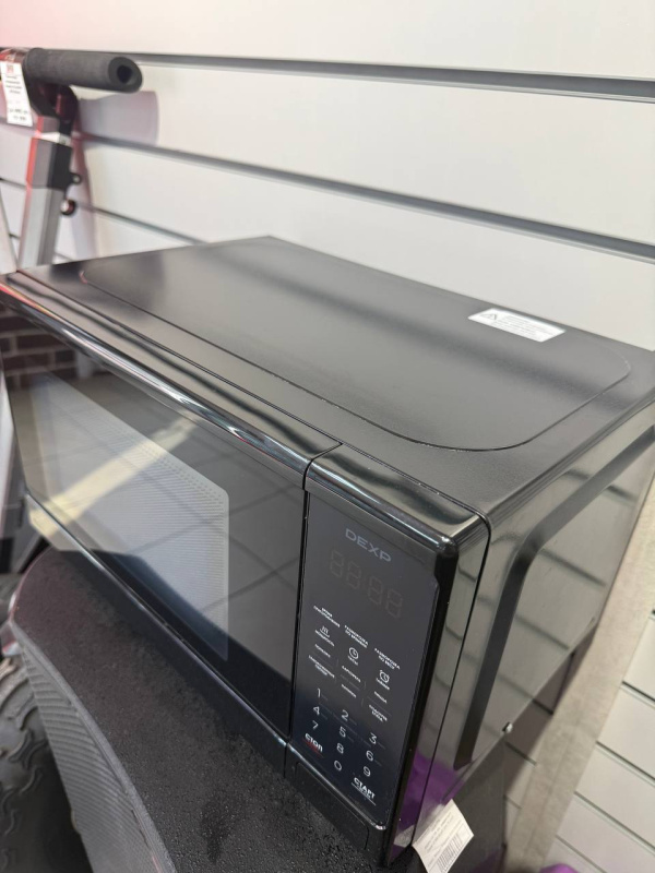 Микроволновая печь DEXP ES 700