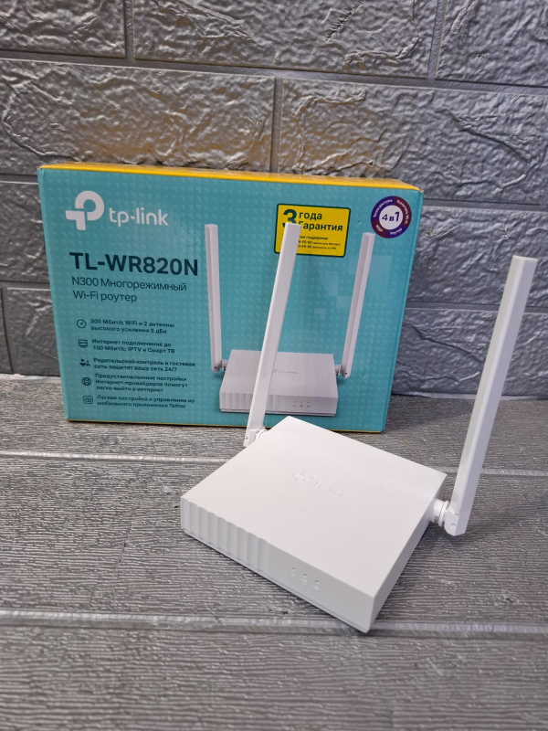 Роутер TP-Link WR820N