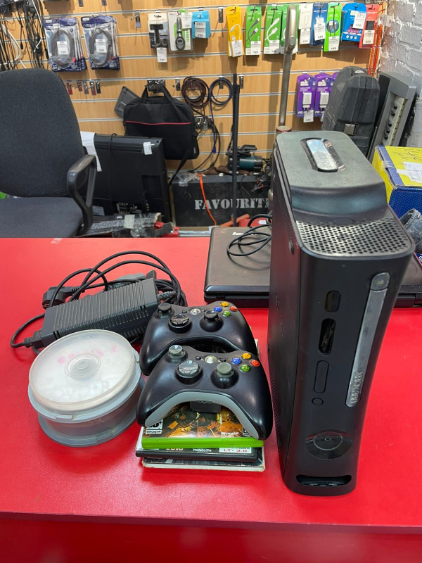 Игровая приставка Xbox 360 120gb