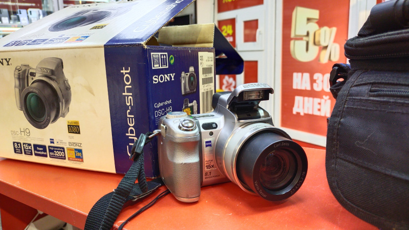 Фотоаппарат Sony DSC-H9