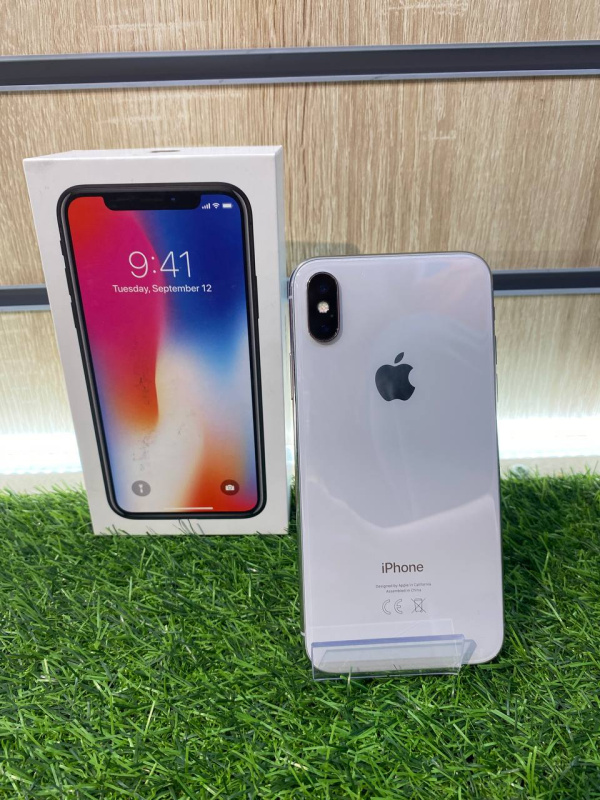 Мобильный телефон Apple iPhone X