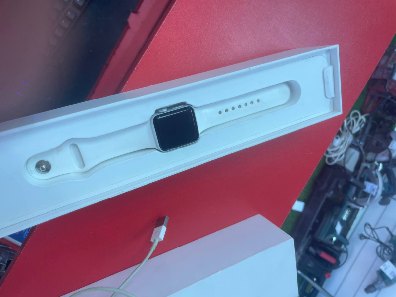 Часы смарт Apple Watch Series 2 38mm